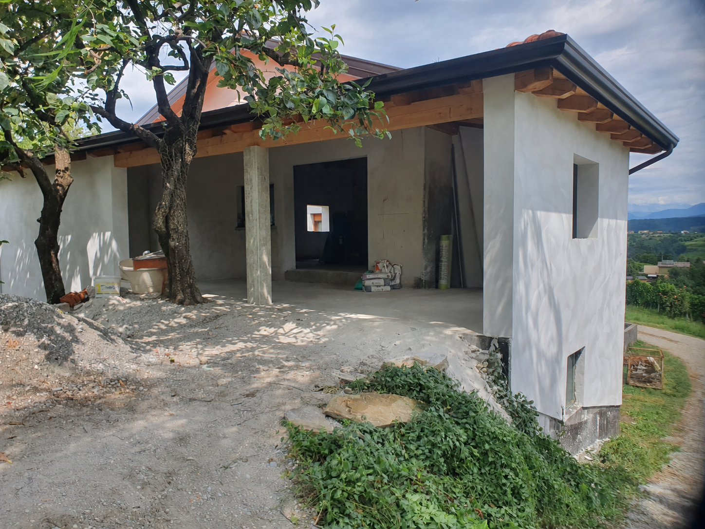 Prizidava in izdelava strehe
